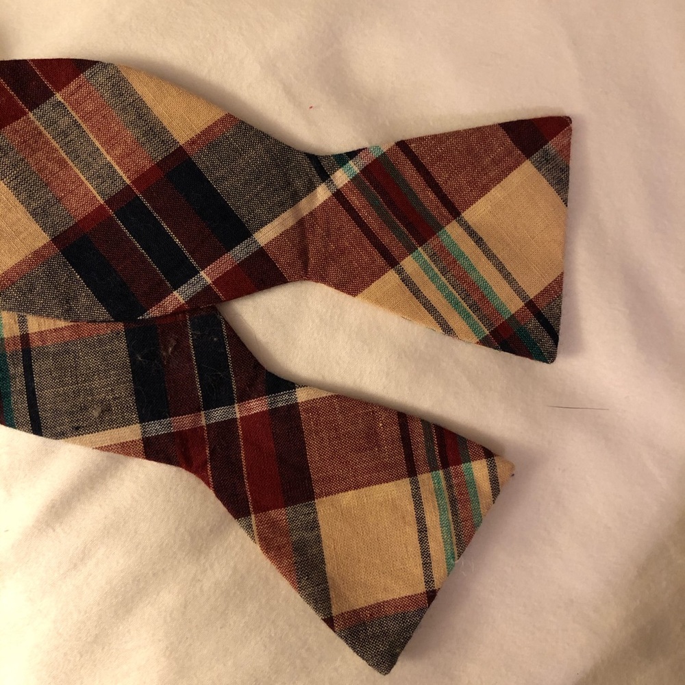 Plaid Saddlebred Bow tie